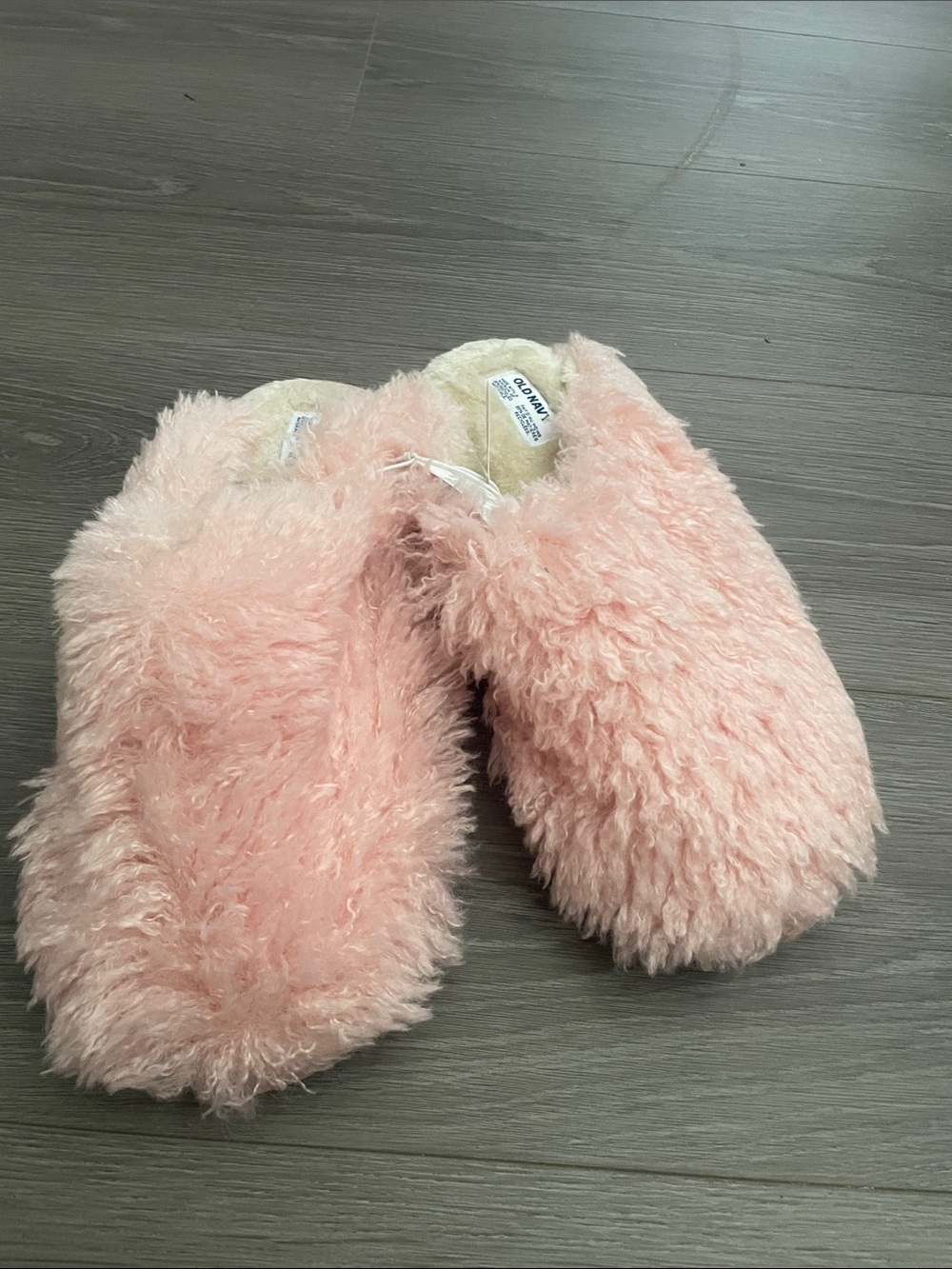 Old Navy Pink Plush Faux-Sherpa Slip-On Slippers